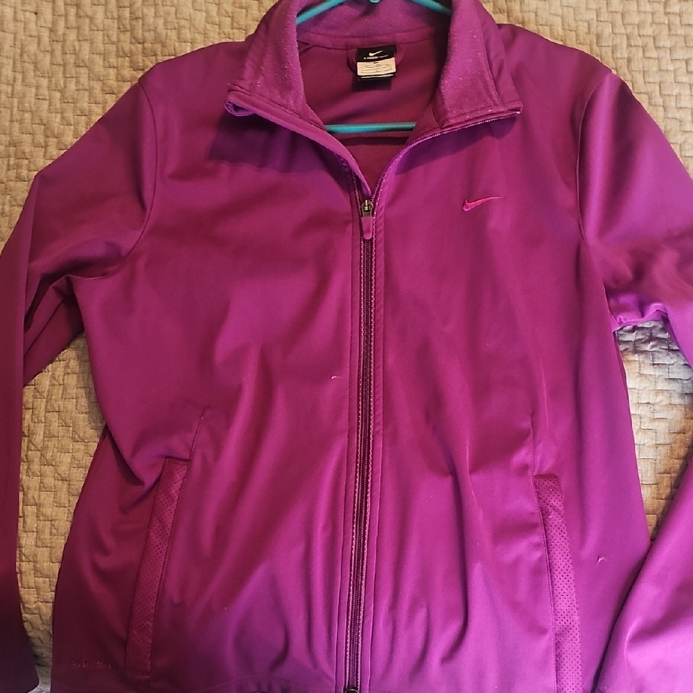 Nike Women's Purple Jacket Like New !  Barely Worn